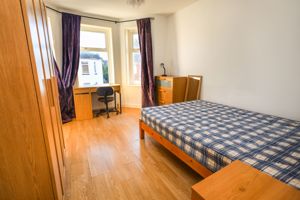 Photo 25- click for photo gallery